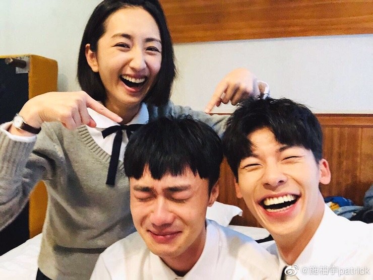 다들 상견니 마지막 촬영하고 우는 모쥔제보고가세용.. | 인스티즈