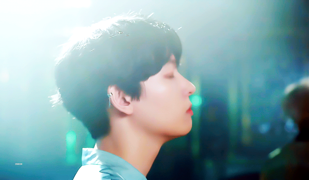 왕 나 슾구얼굴만 보다가 뱀 살아있던거 지금 봄 | 인스티즈