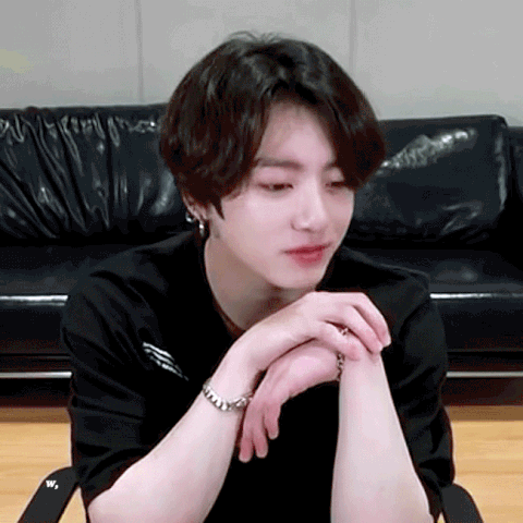 타싸에서 신기하다고 말 나온 방탄 정국 손목 | 인스티즈