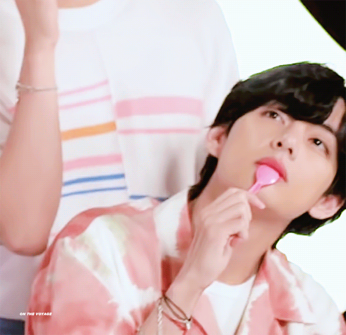 이거 뭔가 끝에 가리면 메롱하는거 같지 않냐 | 인스티즈