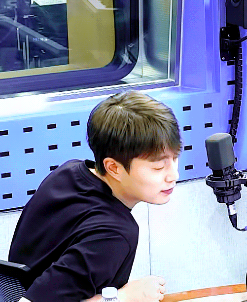 아 어제의 윤두준을 너무너무 사랑해 나 이제 200730날짜 외울거야 | 인스티즈