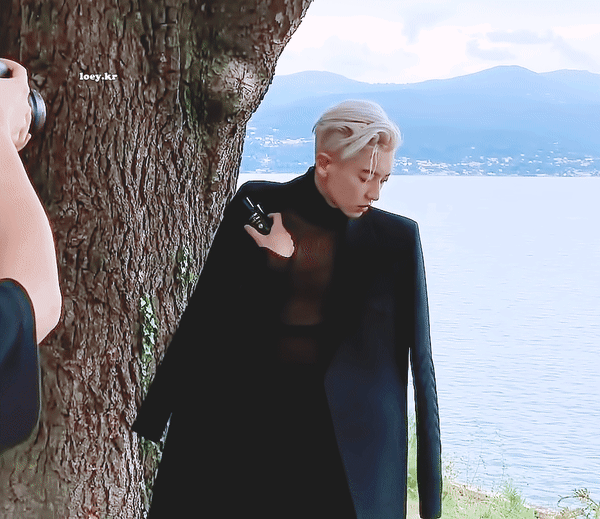 많은 엑소팬들이 찬열 레전드 화보라고 꼽는 작년 더블유 11월호 | 인스티즈