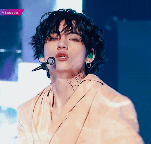 누가 방탄 태형이 컴백할 때마다 에스프레소 한 샷씩 추가해서 오는 것 같다고 한 말 생각난다 | 인스티즈