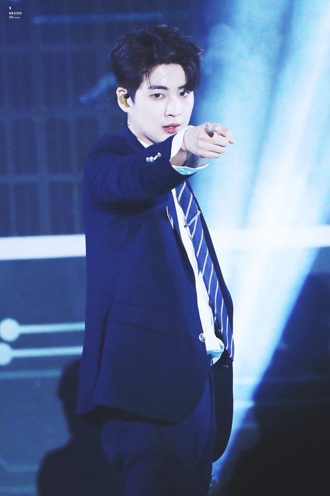 고결하다는 말이 의인화 된다면...? | 인스티즈