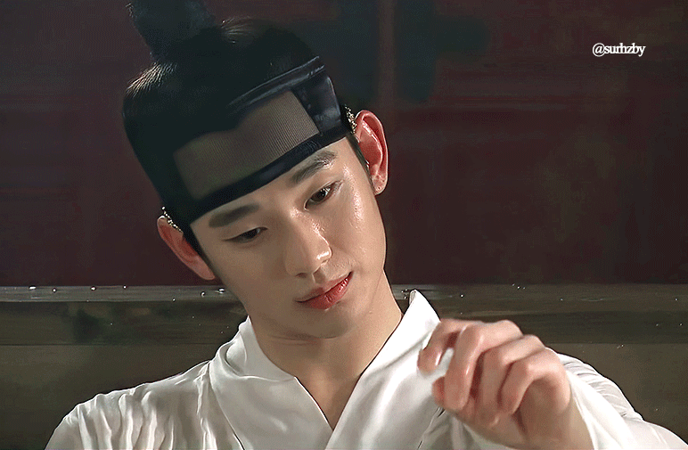 김수현은 얼굴에 주디랑 닉이 같이 있는거 같아 | 인스티즈