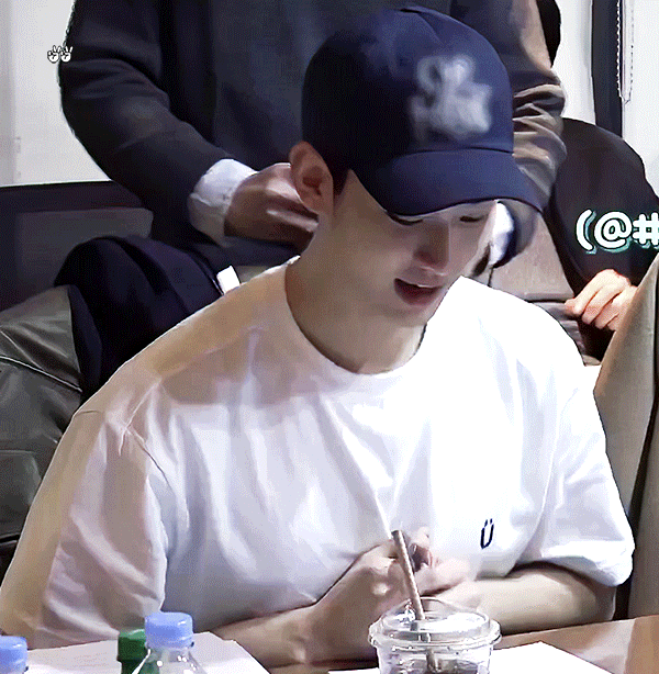 김수현은 얼굴에 주디랑 닉이 같이 있는거 같아 | 인스티즈