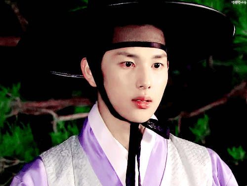 육성재 아이유 임시완 도경수 육아시도 사극하면 이런 느낌임 | 인스티즈