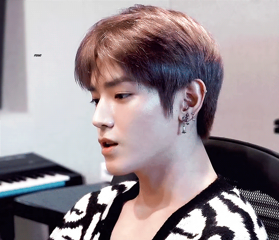 💚태용이 잘생긴 사진이랑 움짤💚 | 인스티즈