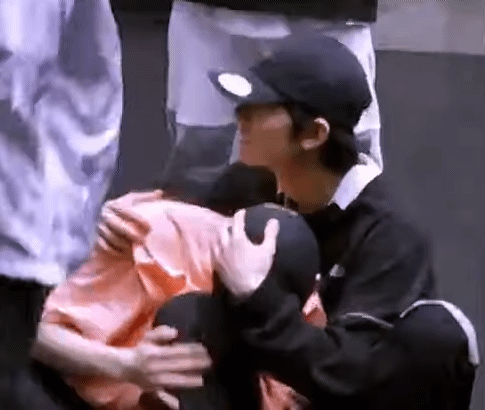 아 희승이가 제이크 안아주는거 ㅠㅠㅠㅠ | 인스티즈