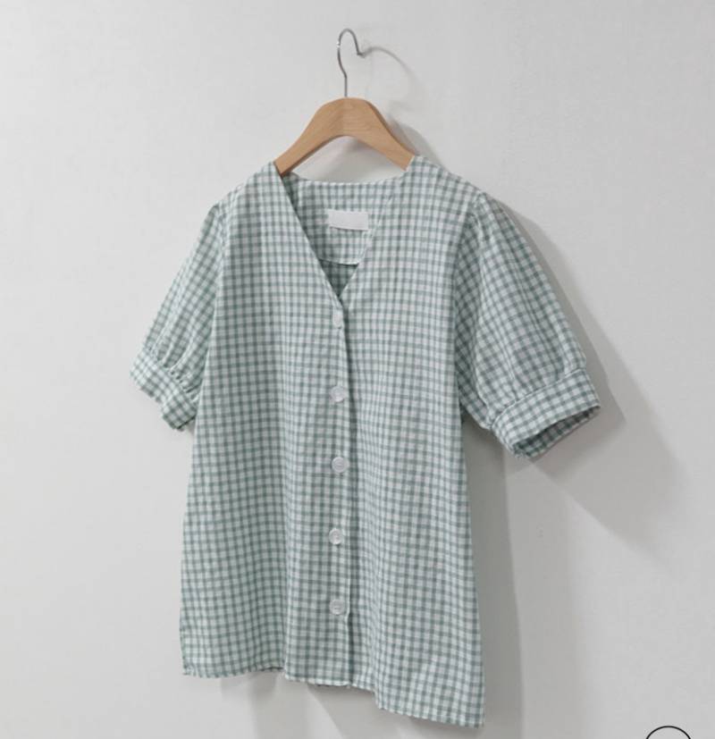 옷 골라줄 사람?!?! | 인스티즈