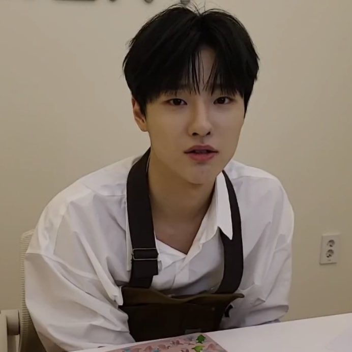 조승연 이런 표정 지을 때마다 미치겟음 진짜 마구마구 놀리고싶어 | 인스티즈