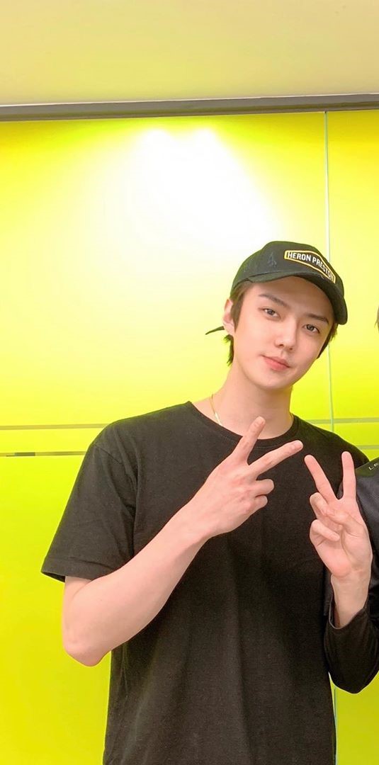 어쩜 오세훈 유라이크한테 호되게 당한 사진 떴는데 인기글에도 유라이크 얘기 있네 | 인스티즈