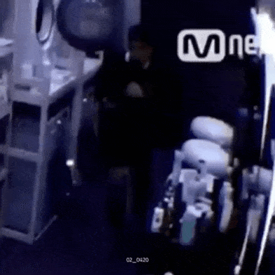 아이랜드 제이 왜이렇게뛰냐곸ㅋㄱㅋㄱㅋㄱㅋㄱㅋㅋ | 인스티즈