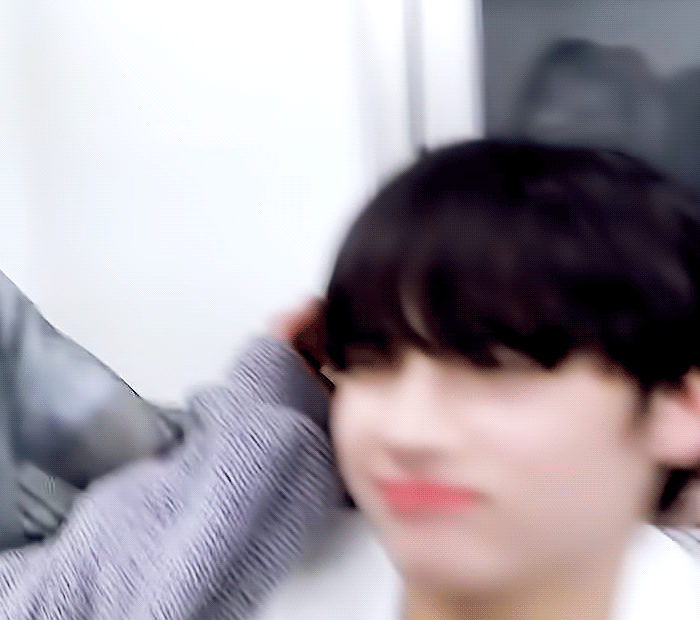 조심스럽게 내 팬아저짤들 풀어본댜.. | 인스티즈