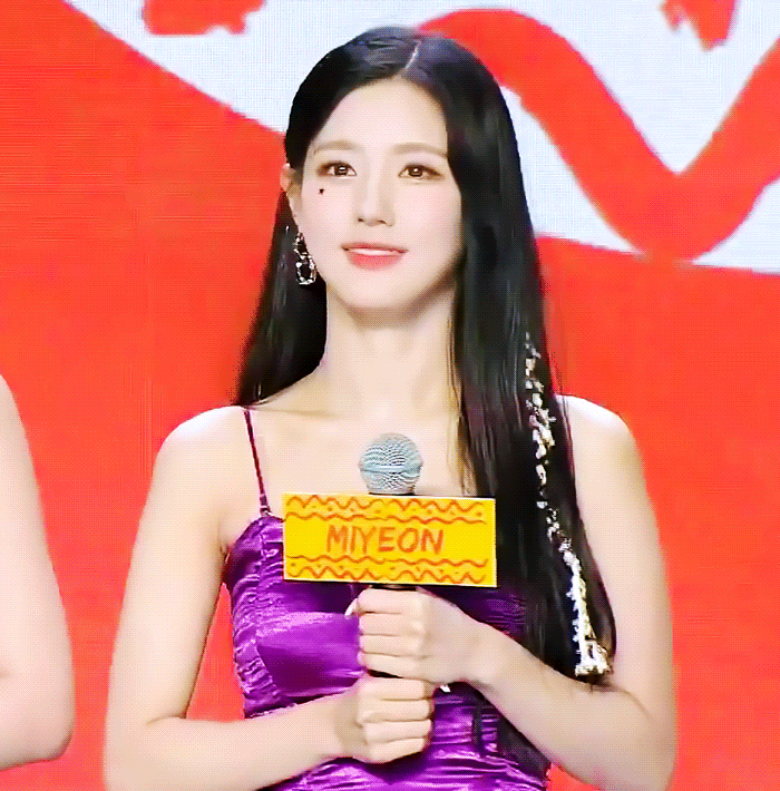 애들아 우리 미연언니 얼굴 잠깐 자랑 할게 | 인스티즈