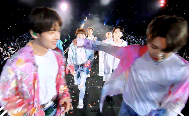 방탄진이 콘서트때마다 부러웠다는거ㅋㅋㅋㅋㅋㅋㅋㅋㅋㅋㅋㅋㅋ | 인스티즈