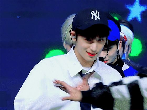 다들.. 더우시죠..?인간아이스박스 우리애 얼굴 한번만 보고가세요.. | 인스티즈