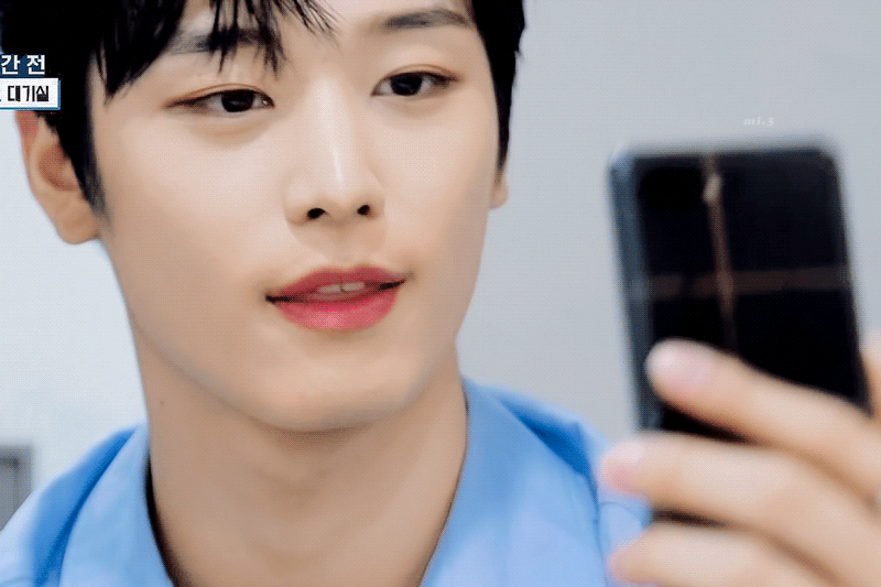 주연이 저거 무슨 반지지? | 인스티즈