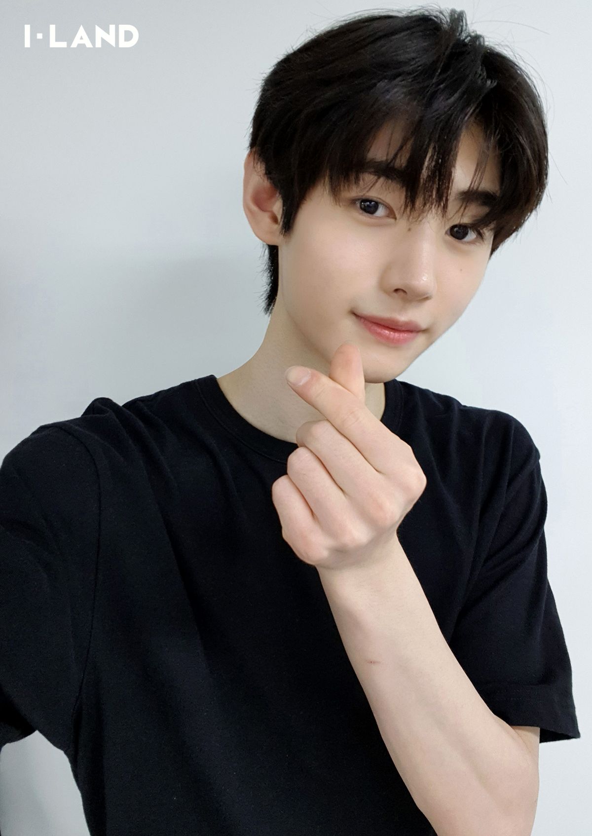 박성훈 셀카 완전 포카재질인데 | 인스티즈