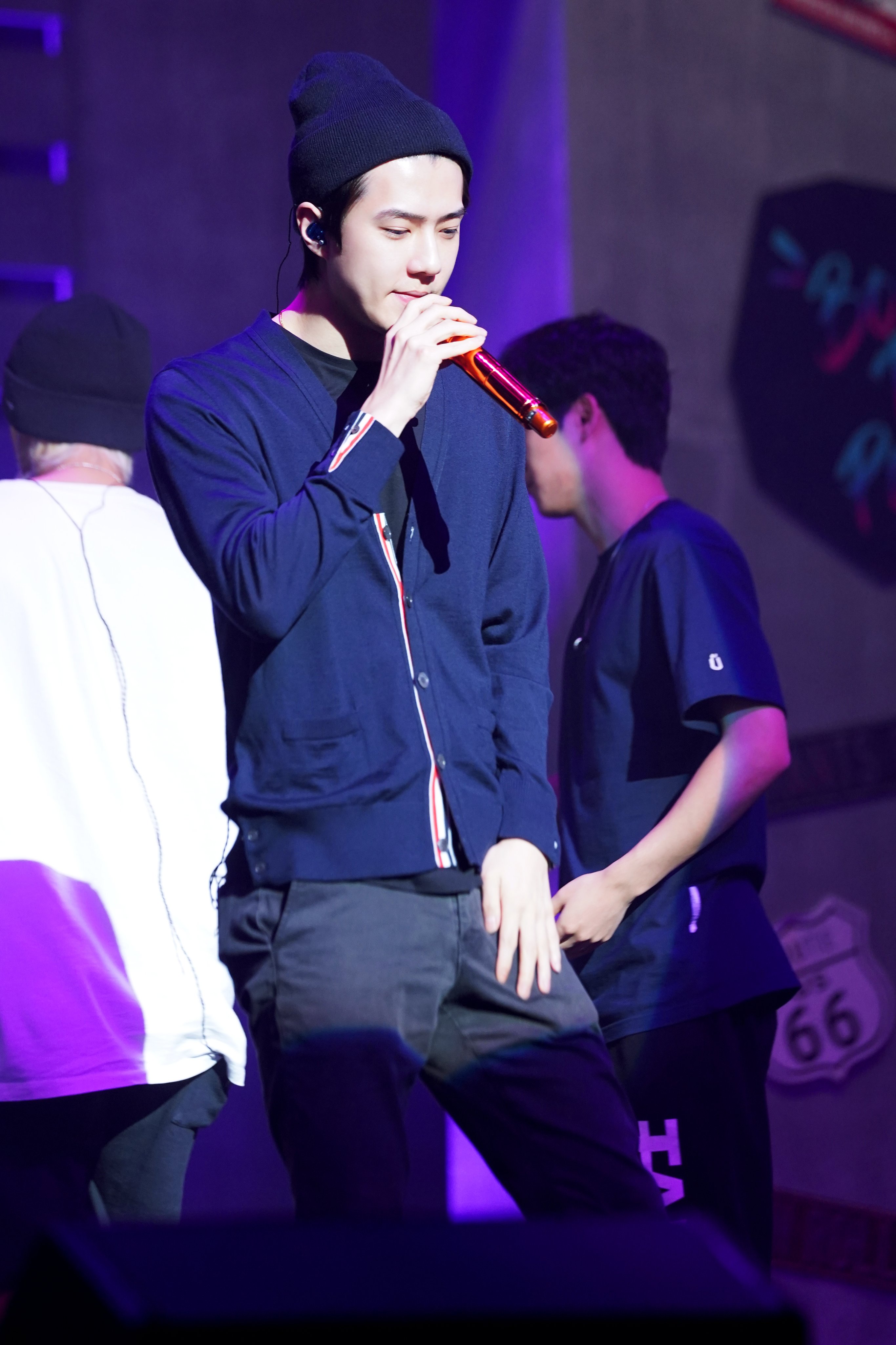 [정보/소식] Summer paradise rehearsal photos🌴 #SEHUN  | 인스티즈