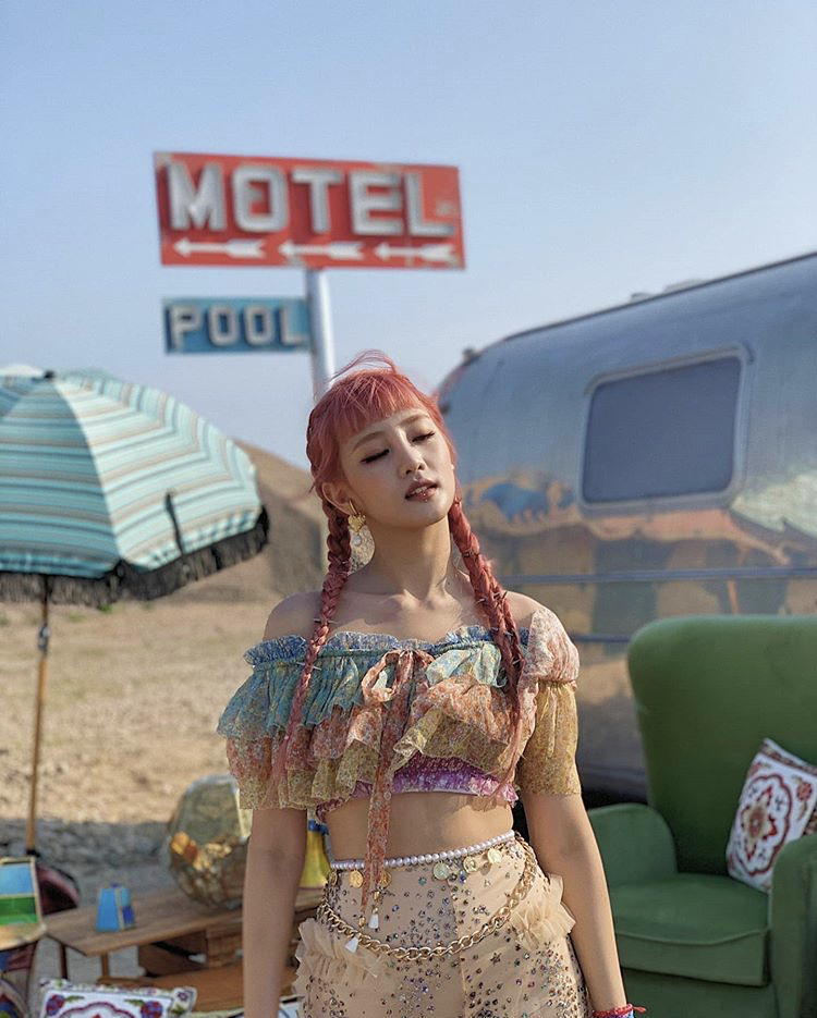 슈화 사진 완전 잘 찍는다 | 인스티즈