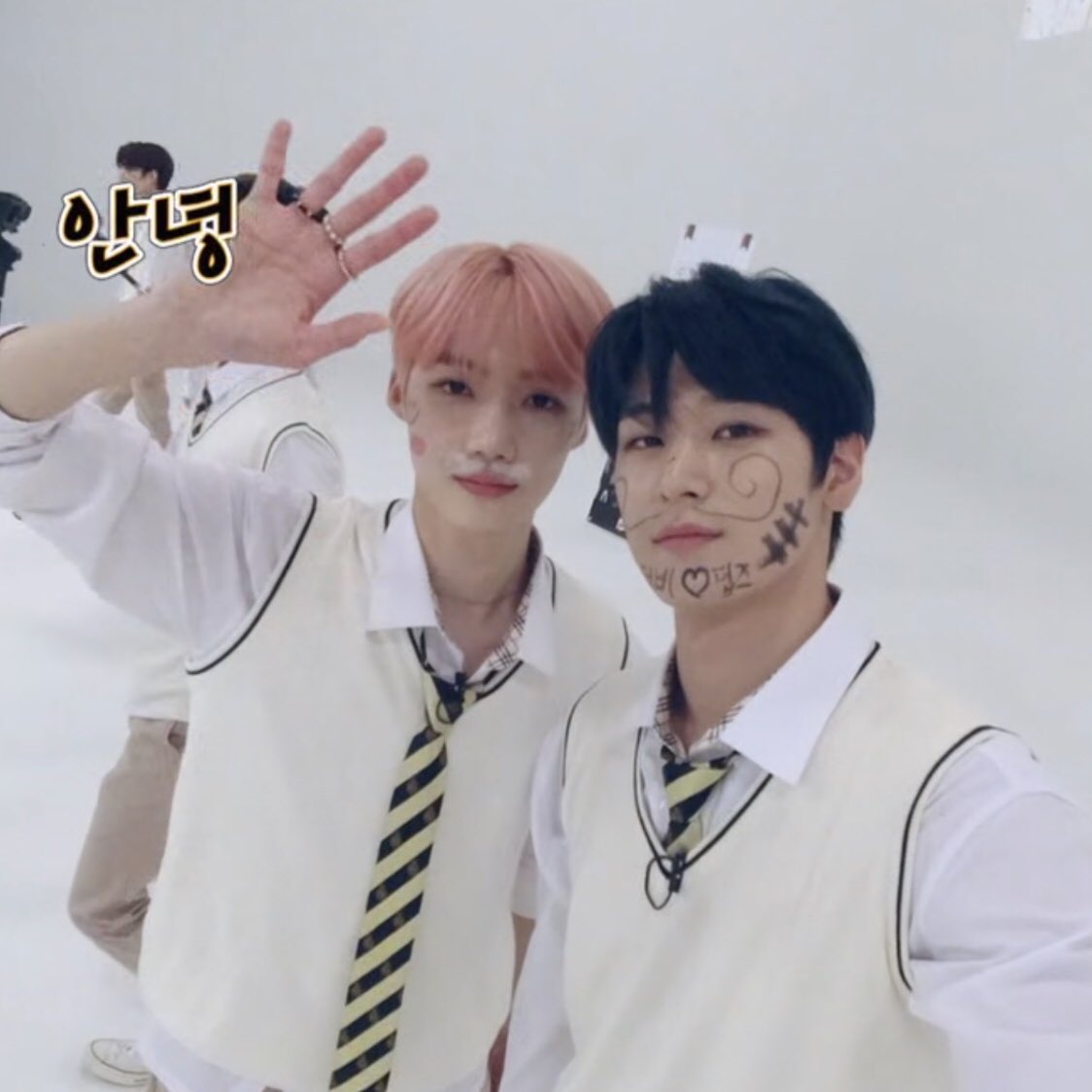 더보이즈... 더비집착광공들... | 인스티즈