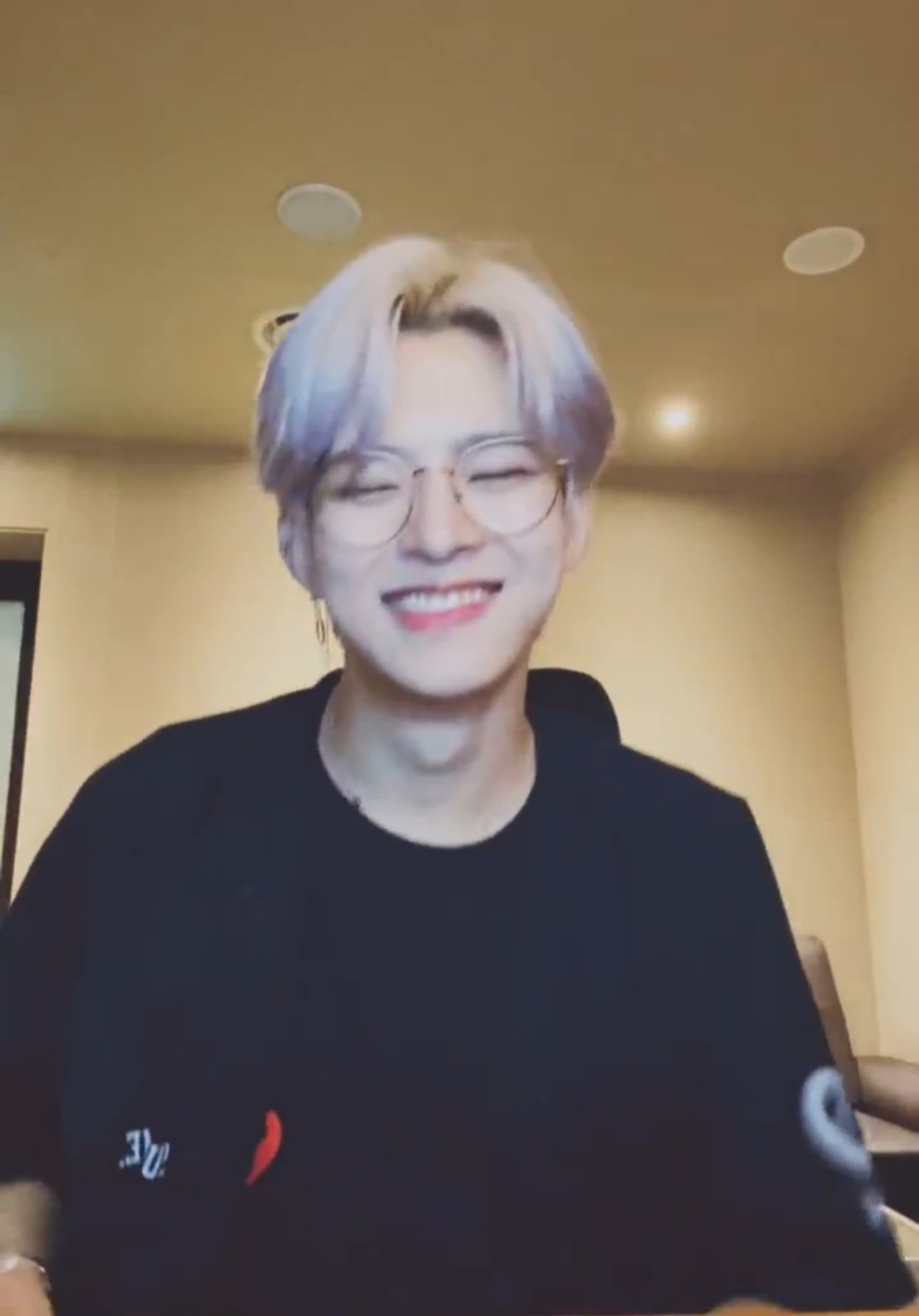 정수빈 오늘 브이앱 미모 미쳤다 | 인스티즈