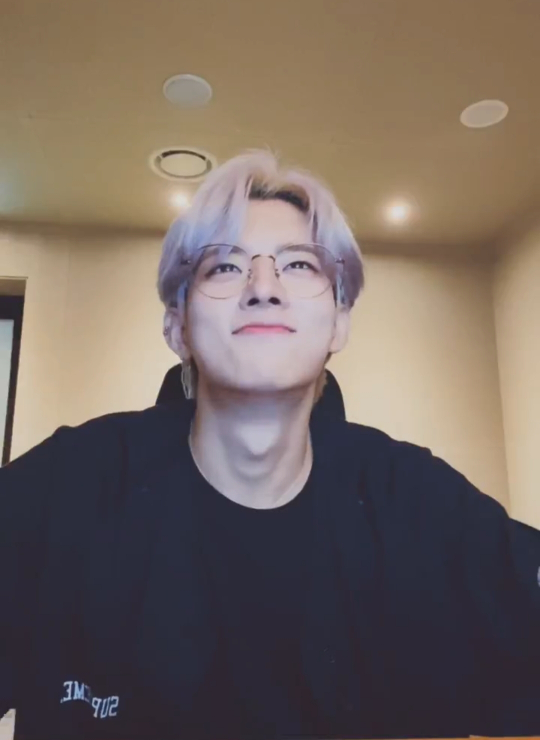 정수빈 오늘 브이앱 미모 미쳤다 | 인스티즈