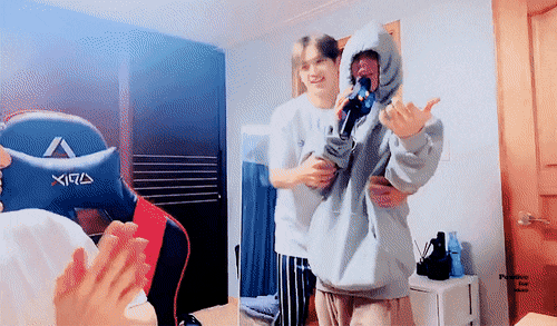 화니를들튀하는한규진을들튀~^^둘다내꺼 | 인스티즈