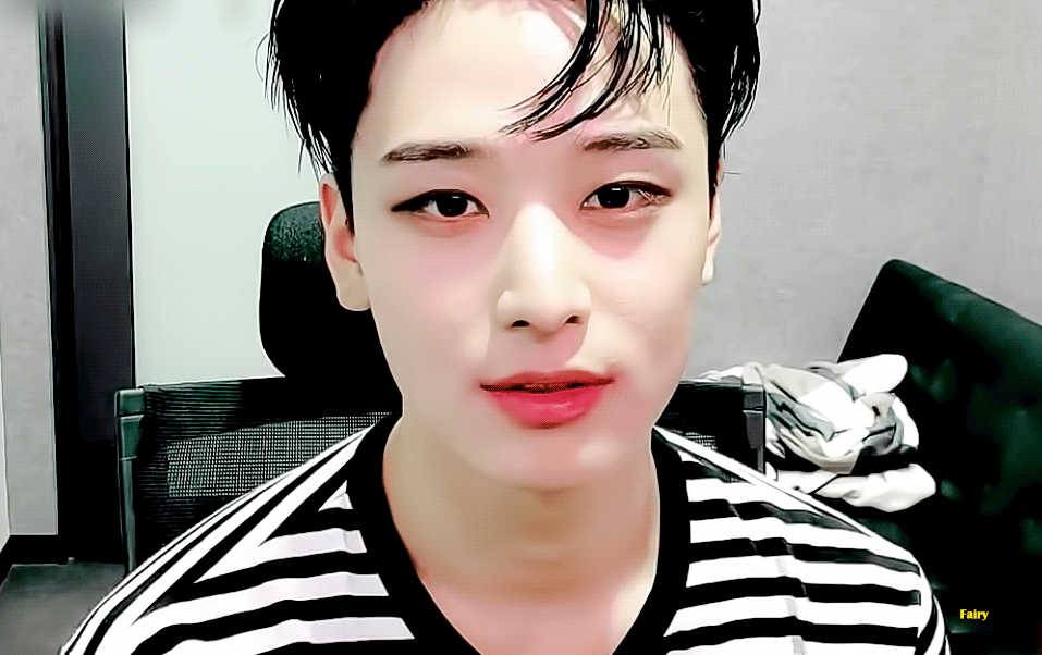 이주연 투블럭 브이앱 다시 생각해도 넘 앙큼보이 | 인스티즈