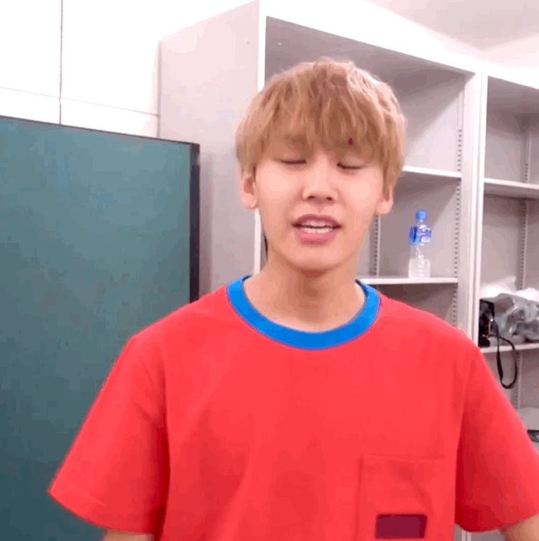 ㅋㅋㅋㅋㅋㅋㅋ일훈이가 따라하는 옷이 맘에안드는 은광이 | 인스티즈