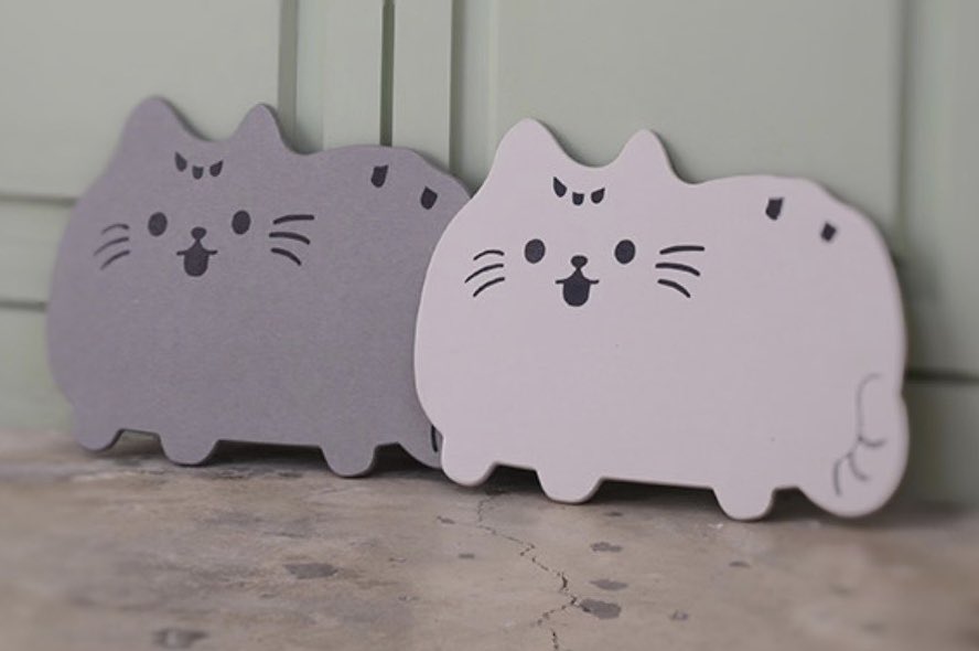 성인 남자 7명이 사는 숙소에 이런 귀여운 발매트 있다 | 인스티즈