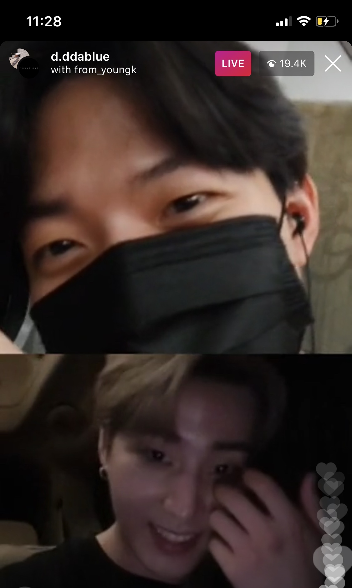 KTX 안이라서 멤버형이랑 합동라방하는데 아는 형이랑 통화하는 척함 | 인스티즈