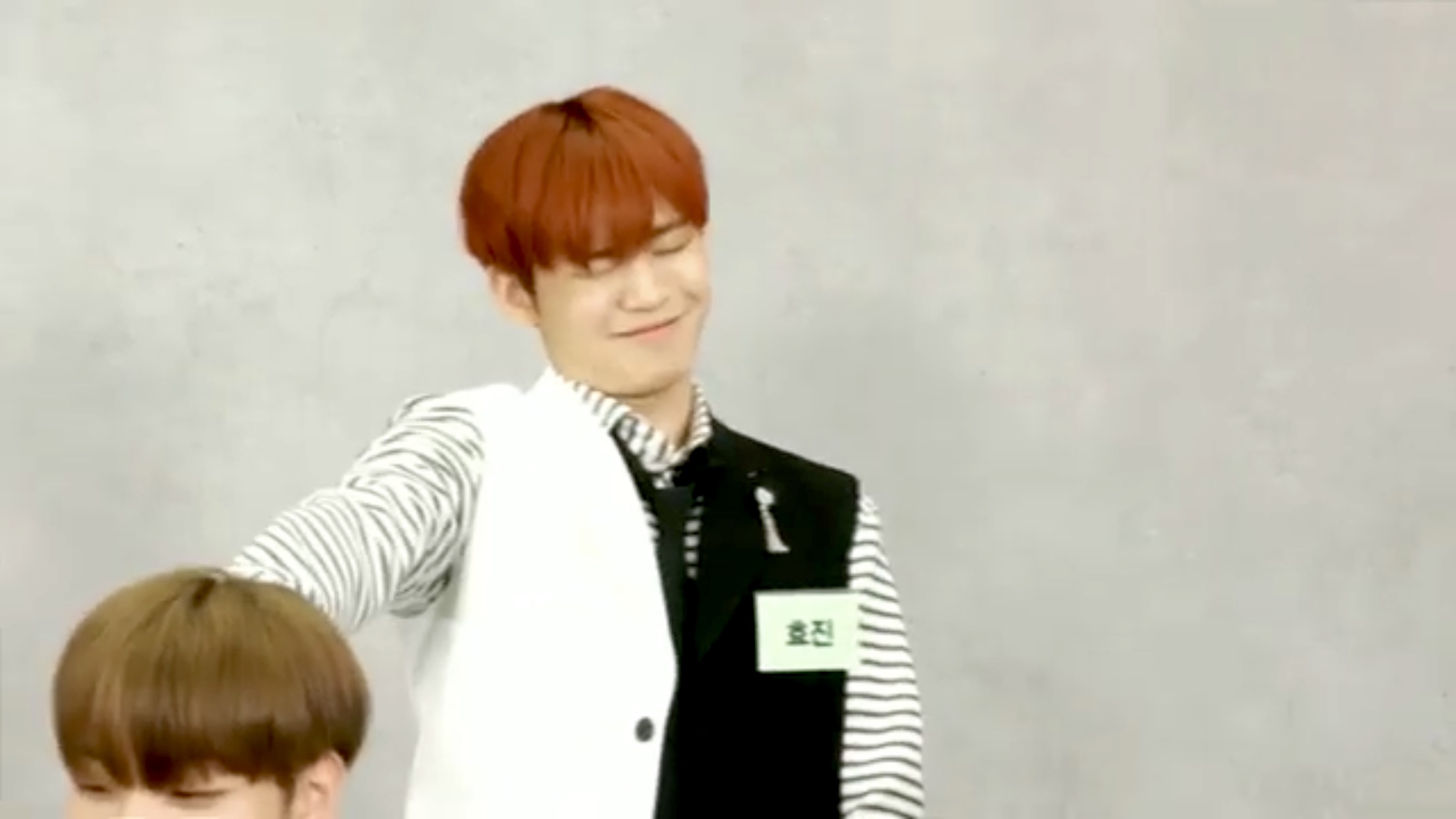 내가보려고 올리는 온앤오프 효진짤 +추가 | 인스티즈