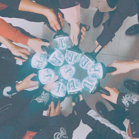 워너원이 너블봉모으고 찍은사진 내최애사진중하나 | 인스티즈