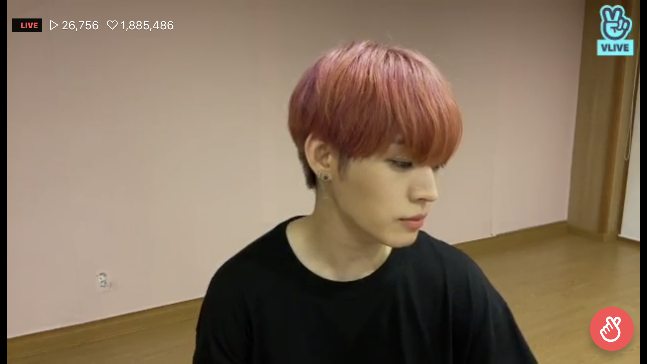 피유즈들 머리 깨는거 효진이도 알았다 어떡하냐 | 인스티즈