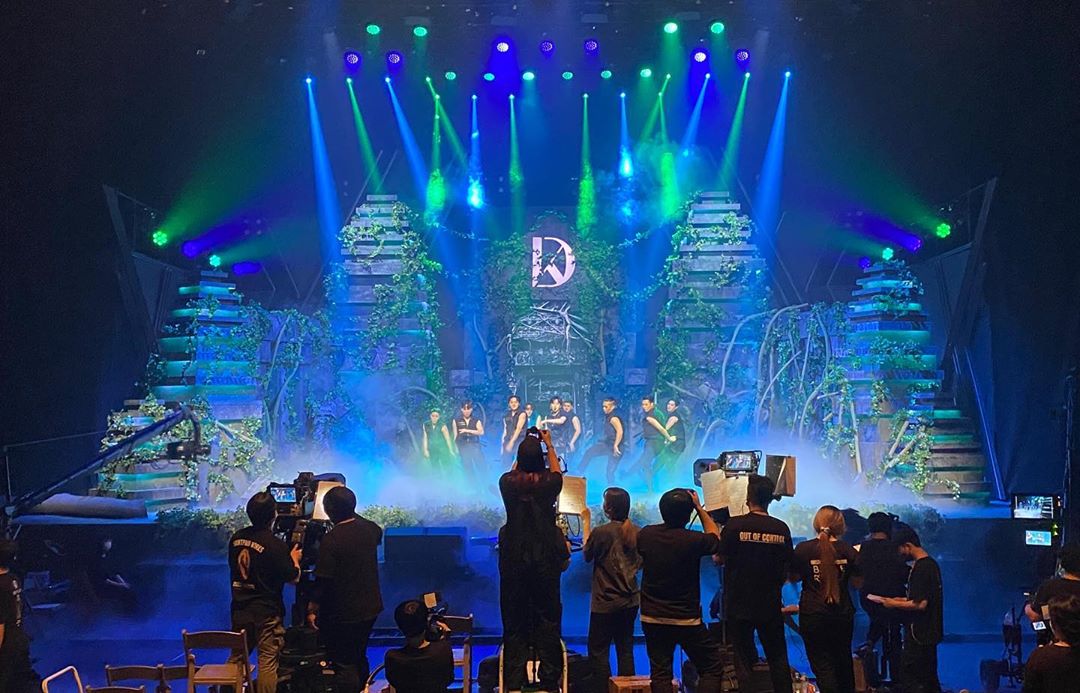 와 강다니엘 어제 엠카 무대 시안인데.. | 인스티즈