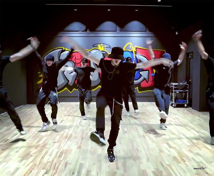 강다니엘 스파이디 덕후면모는 연습실에 고스란히 담았어 | 인스티즈