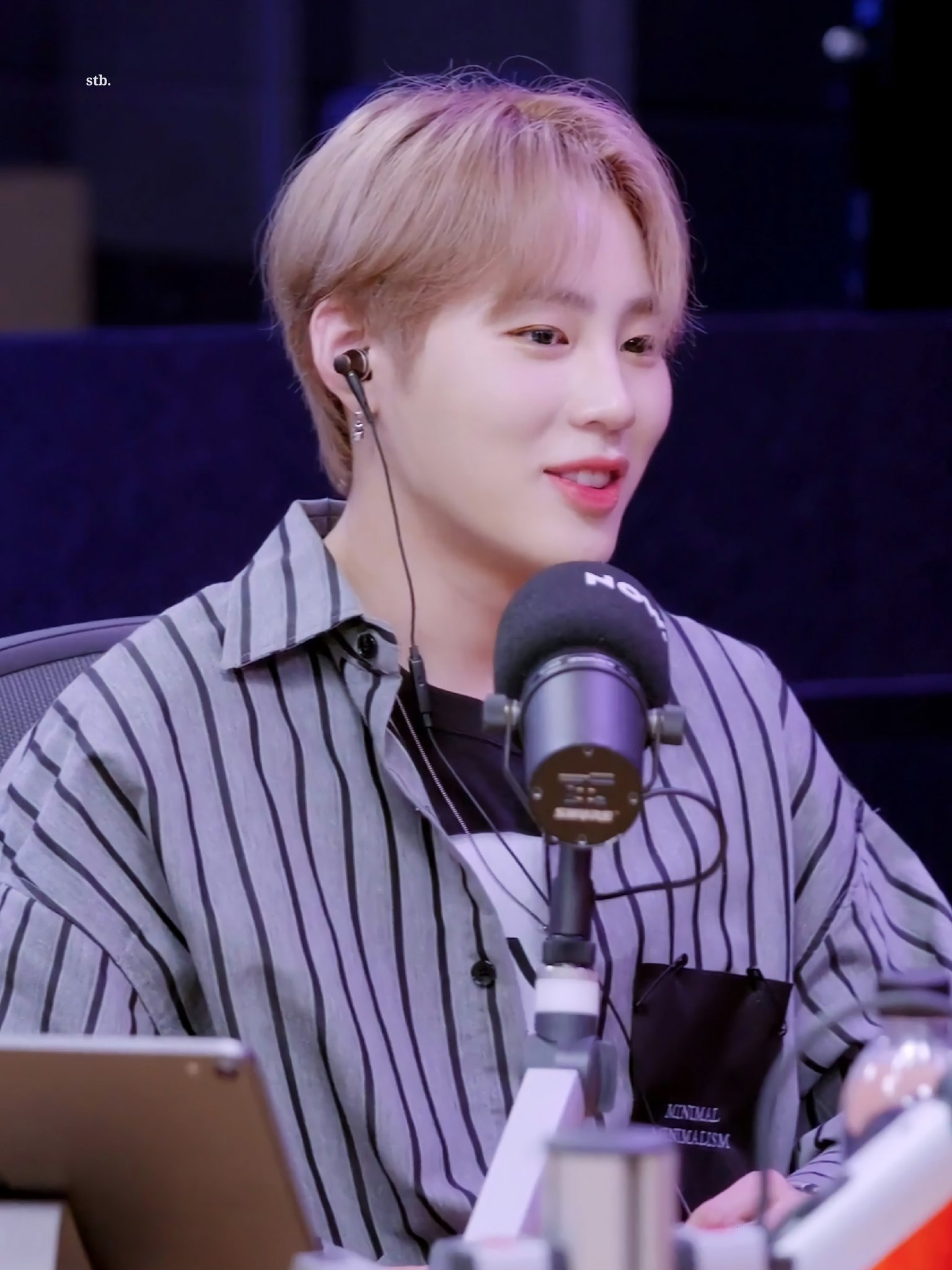 하성운 어제 얼굴 에너제틱 때 같지않냐 | 인스티즈