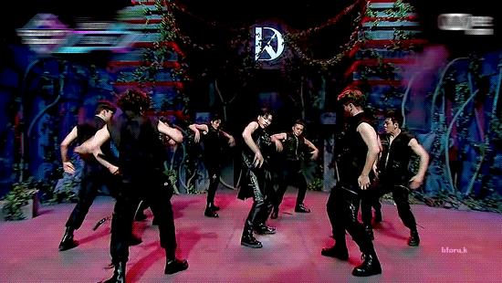 강다니엘 어제도 무대세트 대박이었다 | 인스티즈