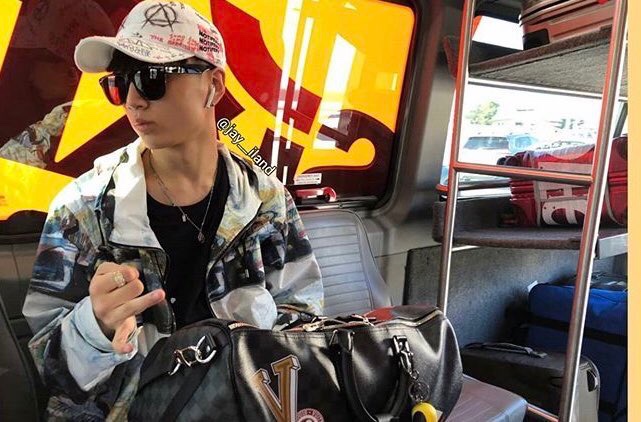 연습생 때 겉멋 들어있어서 혼났다는 제이 | 인스티즈