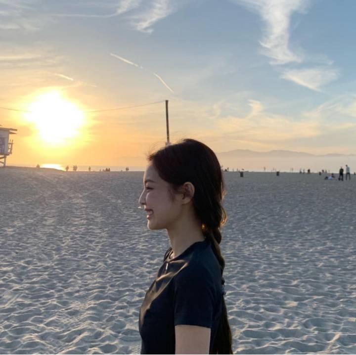 제니 이 사진 고화질 있는 사롬 ㅠㅠ | 인스티즈