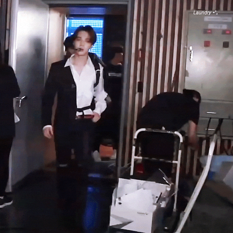 난 방탄이 귀엽거나 멋지거나 둘 중 하나만 했음 좋겠어 | 인스티즈