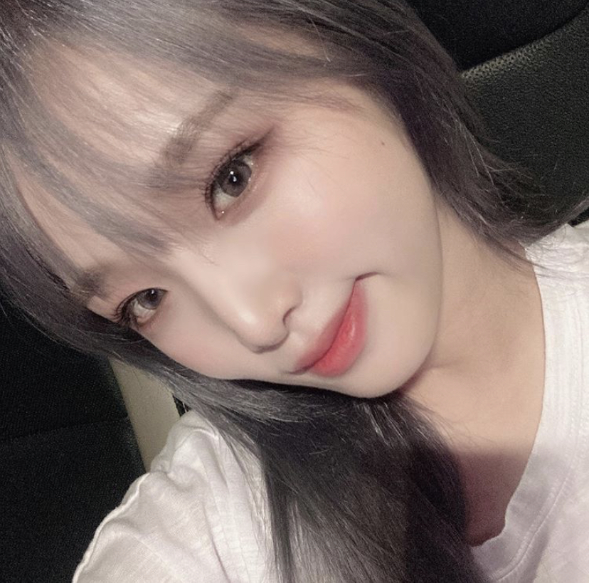 최예나 염색했네 너무예뻐 | 인스티즈