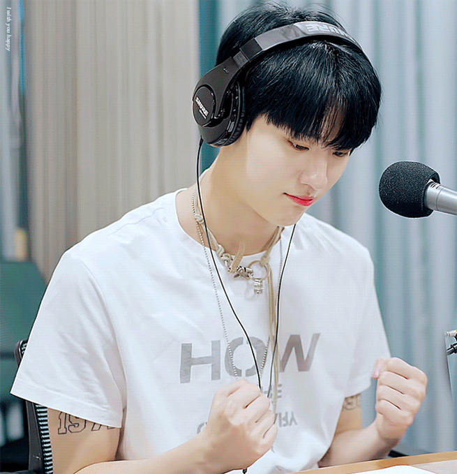 아무리봐도 흑발청순깅이 찰떡이란말이지.. | 인스티즈