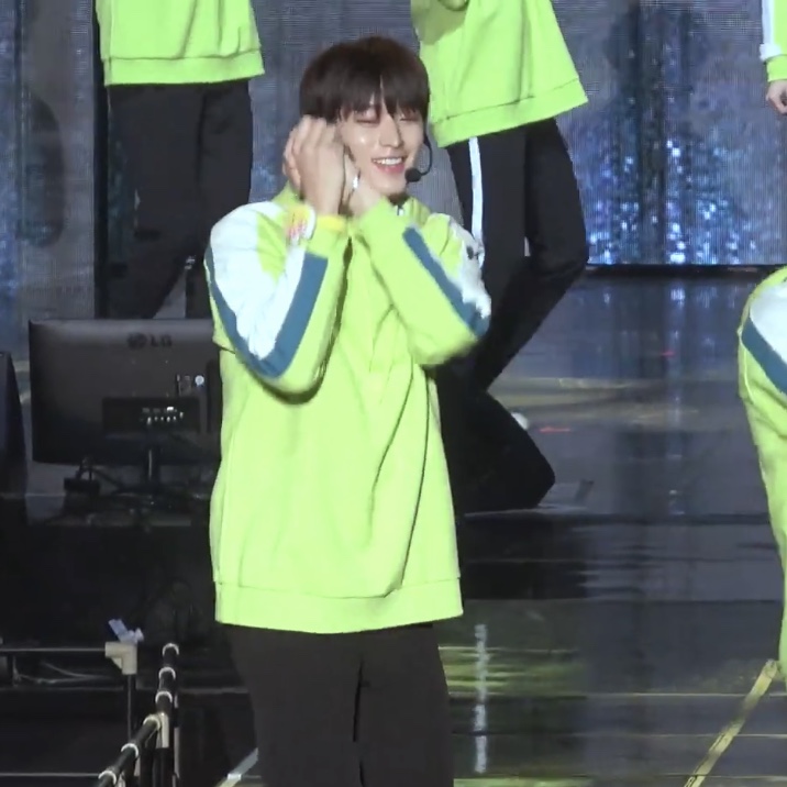 이주연 진짜 골격은 190 뺨친다 | 인스티즈