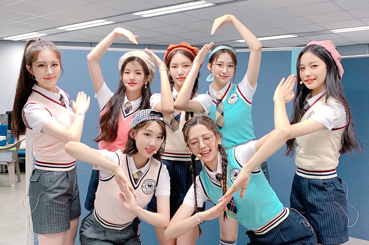 위클리 코디 바지 입히는거 너무 좋다 | 인스티즈