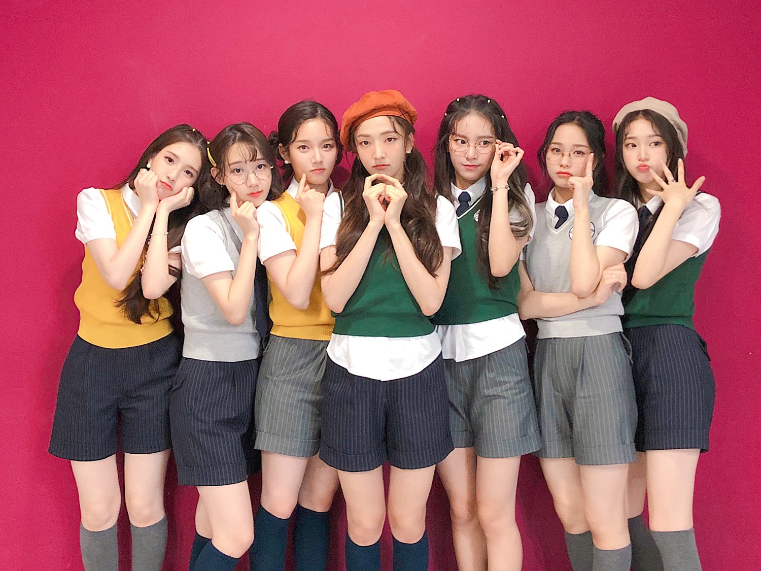 위클리 코디 바지 입히는거 너무 좋다 | 인스티즈