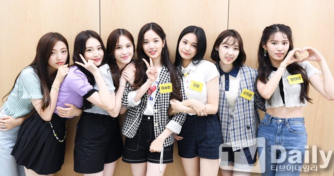 위클리 코디 바지 입히는거 너무 좋다 | 인스티즈