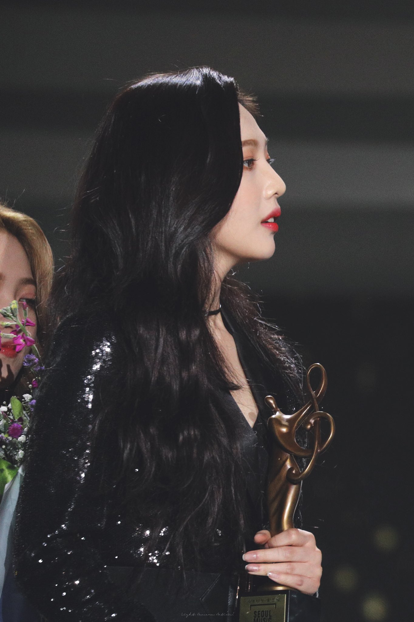 옆모습이 밀가루 인형같은 여돌 | 인스티즈